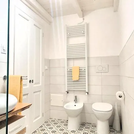 Pestanaca Vila *