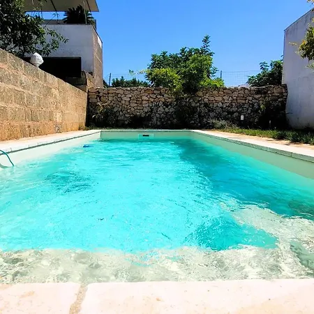 Vila Pestanaca *